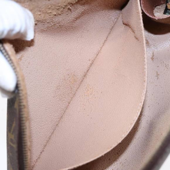 LOUIS VUITTON Monogram Trousse Demi Ronde Cosmetic Pouch M47520 LV Auth 87600 - Picture 11 of 16